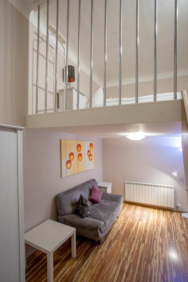 Michalska Apartment Прага Экстерьер фото