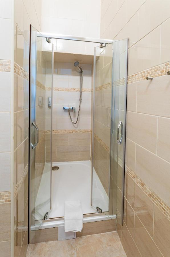 Michalska Apartment Прага Экстерьер фото