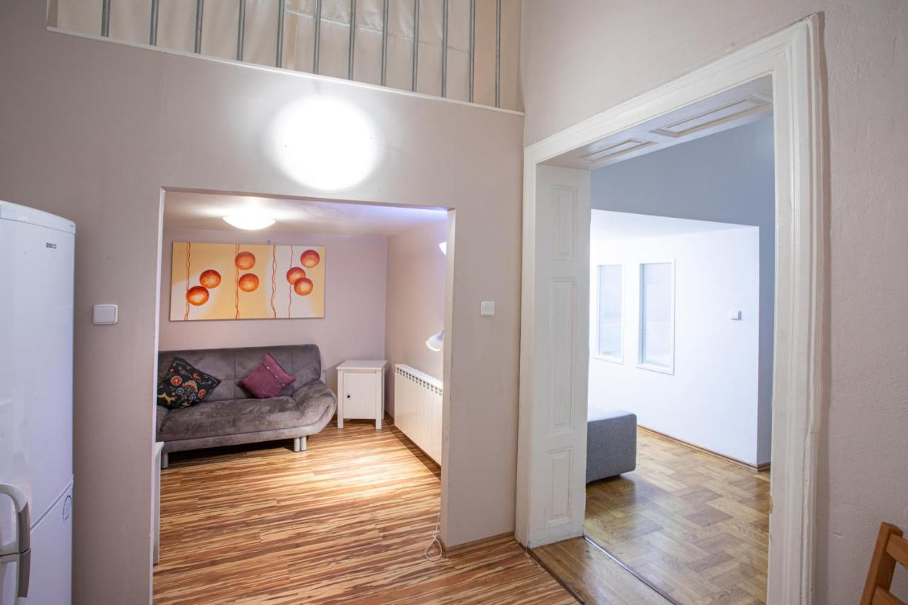 Michalska Apartment Прага Экстерьер фото