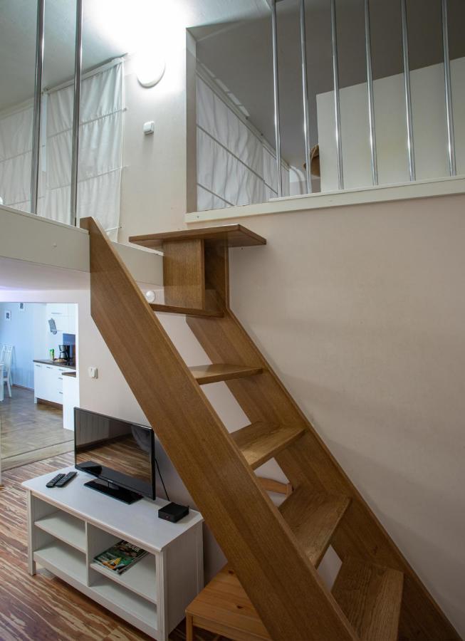 Michalska Apartment Прага Экстерьер фото