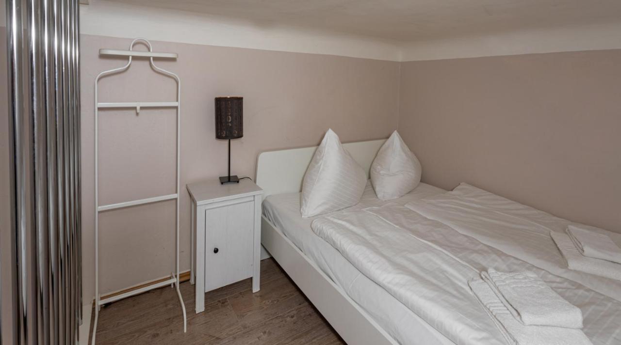Michalska Apartment Прага Экстерьер фото