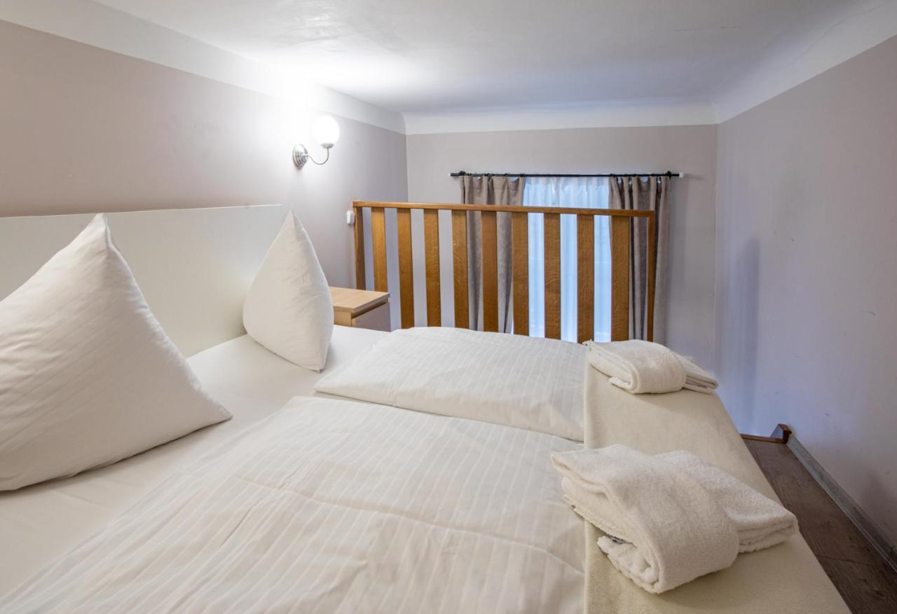 Michalska Apartment Прага Экстерьер фото